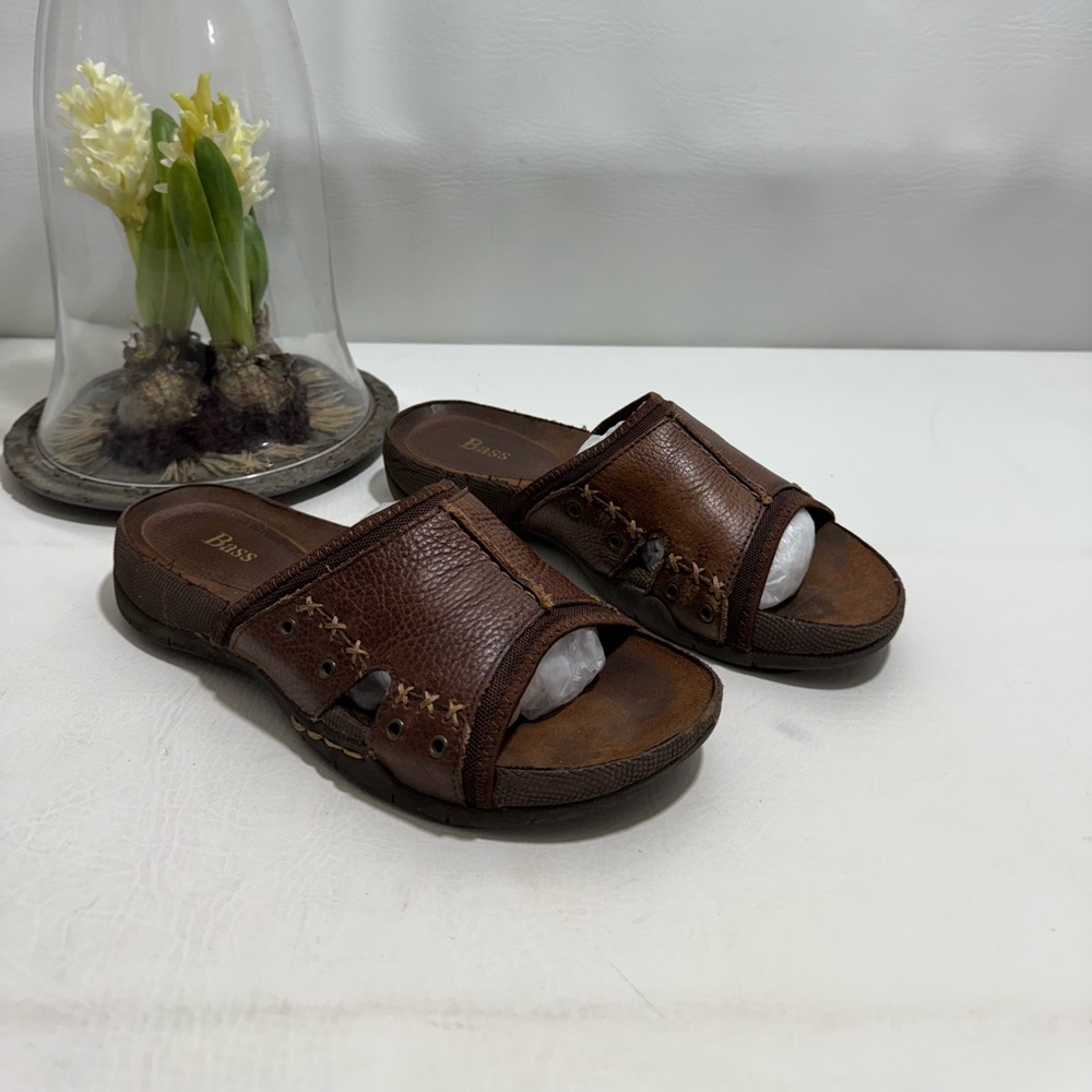 Bass Sandals